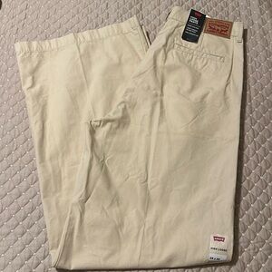 Levi’s high loose pants - NWT size 29x32